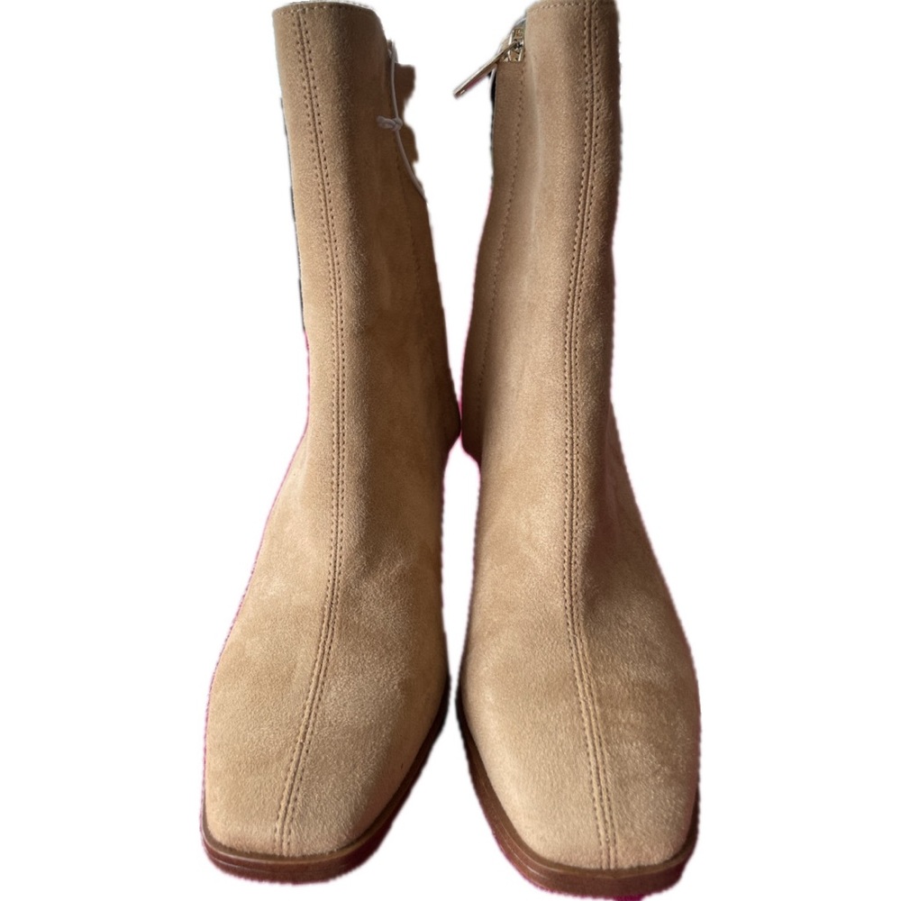 H&M Women’s Ankle Heeled Booties Size 7 NEW